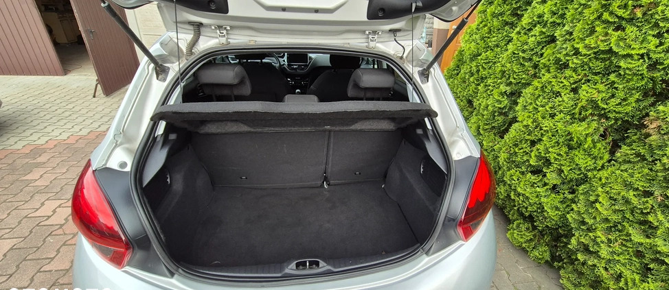Peugeot 208 cena 31500 przebieg: 39500, rok produkcji 2015 z Miłakowo małe 37